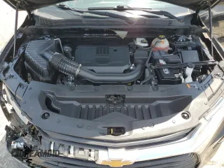 2020 Chevrolet Blazer LT z VIN 3GNKBJR46LS590935, wystawiony jako Copart lot #61533785 z przebiegiem 81 308 mil mil oraz Szkoda całkowita • Salvage title. Historia ofert i sprzedaży dostępna na DreamBid. Obrazek 12.