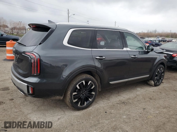 2023 Kia Telluride SX with VIN 5XYP54GC6PG380134, listed as a Copart auction lot 82046514 with 17,720 mi miles and Salvage title. Bid and sale history available at DreamBid. Image 3.
