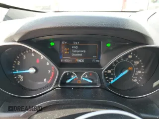 2019 Ford Escape SE z VIN 1FMCU9GD8KUB91172, wystawiony jako Copart lot #58533265 z przebiegiem 111 175 mil mil oraz Szkoda całkowita • Salvage title. Historia ofert i sprzedaży dostępna na DreamBid. Obrazek 9.