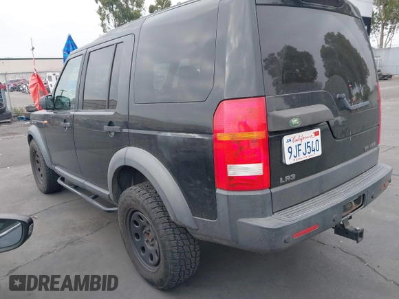 2007 Land Rover LR3 HSE with VIN SALAG25417A438692, listed as a IAAI auction lot 42585260 with 137,175 mi miles and . Bid and sale history available at DreamBid. Image 3.