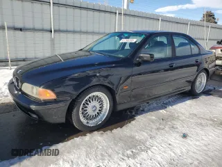 2000 BMW 5 Series 528iA with VIN WBADM6349YGV03856, listed as a Copart auction lot 41798265 with 253,628 mi miles and Salvage Title. Bid and sale history available at carsss.com. Image 1.