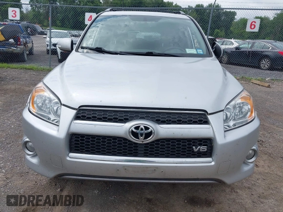 2010 Toyota RAV4 Limited z VIN 2T3DK4DV1AW029240, wystawiony jako IAAI lot #42650723 z przebiegiem 228 116 mil mil oraz . Historia ofert i sprzedaży dostępna na DreamBid. Obrazek 12.