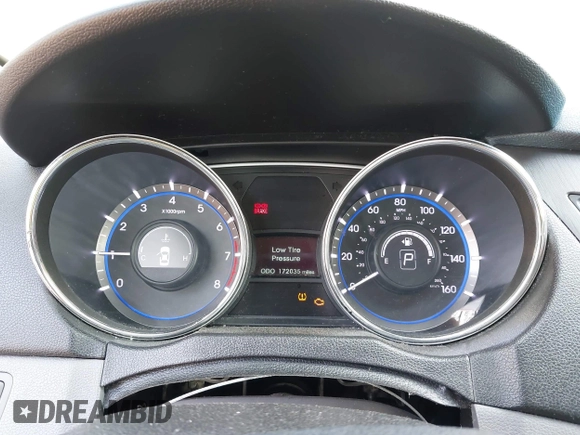 2014 Hyundai Sonata GLS with VIN 5NPEB4AC6EH812820, listed as a IAAI auction lot 42098470 with 172,035 mi miles and . Bid and sale history available at carsss.com. Image 7.