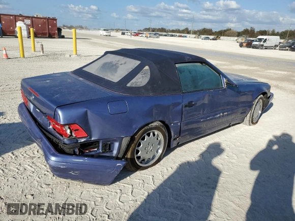 1997 Mercedes-Benz SL 500 z VIN WDBFA63F1VF152883, wystawiony jako Copart lot #77570524 z przebiegiem Nie podano mil oraz Szkoda całkowita • Salvage title. Historia ofert i sprzedaży dostępna na DreamBid. Obrazek 3.