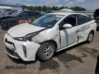 2020 Toyota Prius LE with VIN JTDL9RFU5L3017235, listed as a Copart auction lot 64452855 with Not provided miles and Salvage title. Bid and sale history available at DreamBid. Image 1.