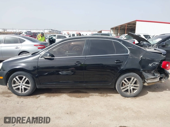 2006 Volkswagen Jetta 2.5L с VIN 3VWRF71KX6M674545, выставлен на аукционе IAAI как лот 41740972 с пробегом 215 978 миль миль и . История ставок и продаж доступна на DreamBid. Изображение 14.
