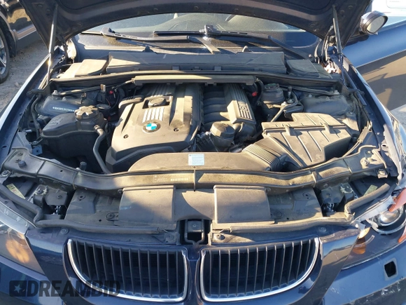 2007 BMW 3 Series 328xi with VIN WBAVC93537K030680, listed as a IAAI auction lot 41891416 with 97,816 mi miles and . Bid and sale history available at DreamBid. Image 10.