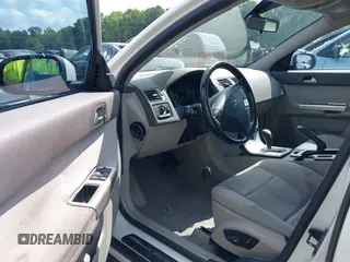 2010 Volvo V50 with VIN YV1382MW1A2553319, listed as a IAAI auction lot 39823937 with 317,330 mi miles. Bid and sale history available at carsss.com. Image 5.