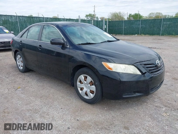 2007 Toyota Camry CE with VIN JTNBE46K773100529, listed as a IAAI auction lot 42009938 with 180,573 mi miles. Bid and sale history available at carsss.com. Image 1.