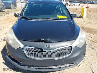 2015 Kia Forte LX with VIN KNAFX4A69F5268750, listed as a IAAI auction lot 41733802 with 234,049 mi miles. Bid and sale history available at carsss.com. Image 6.