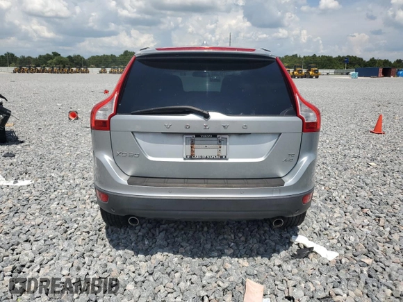 2010 Volvo XC60 3.0T with VIN YV4992DZ6A2021746, listed as a Copart auction lot 63934795 with 112,698 mi miles and Clean title. Bid and sale history available at DreamBid. Image 6.