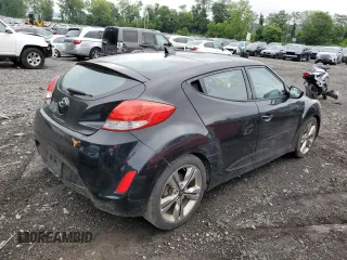 2016 Hyundai Veloster with VIN KMHTC6AD5GU250910, listed as a Copart auction lot 60926793 with 78,205 mi miles. Bid and sale history available at carsss.com. Image 3.