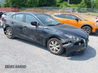 2015 Mazda 3 i SV z VIN JM1BM1T7XF1236296, wystawiony jako IAAI lot #42473451 z przebiegiem 130 955 mil mil oraz . Historia ofert i sprzedaży dostępna na DreamBid. Obrazek 1.