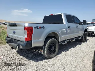 2019 Ford F-250 XL with VIN 1FT7W2BT0KEC17148, listed as a Copart auction lot 61570235 with 101,065 mi miles and Salvage title. Bid and sale history available at DreamBid. Image 3.