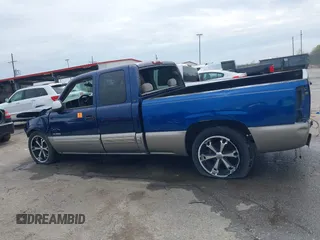 2000 Chevrolet Silverado 1500 LS with VIN 2GCEC19T3Y1300390, listed as a IAAI auction lot 41555922 with 350,074 mi miles and . Bid and sale history available at DreamBid. Image 13.