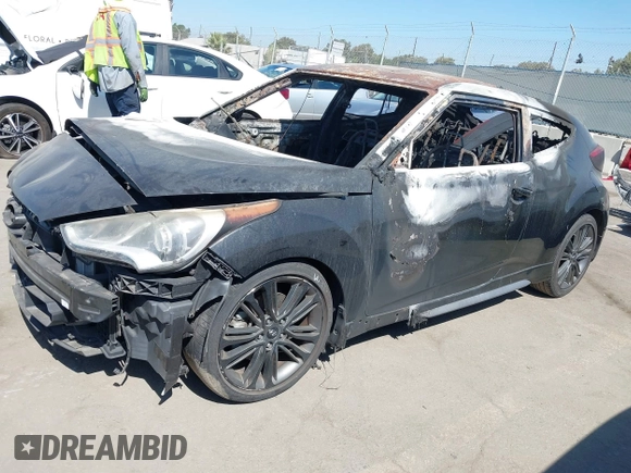 2016 Hyundai Veloster Turbo with VIN KMHTC6AE2GU291956, listed as a IAAI auction lot 40088117 with Not provided miles and . Bid and sale history available at DreamBid. Image 2.