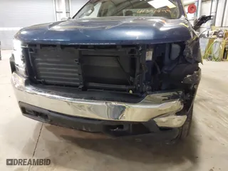 2019 Chevrolet Silverado 1500 LT with VIN 1GCUYDED9KZ121072, listed as a IAAI auction lot 41391898 with 94,456 mi miles. Bid and sale history available at carsss.com. Image 6.