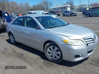 2011 Toyota Camry LE with VIN 4T4BF3EK8BR195801, listed as a IAAI auction lot 42069588 with 176,916 mi miles. Bid and sale history available at carsss.com. Image 1.