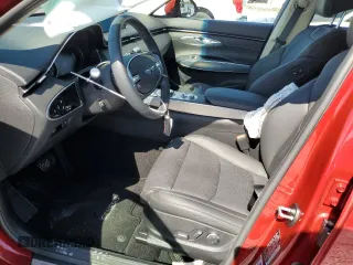 2022 Genesis GV70 2.5T z VIN KMUMADTB2NU059857, wystawiony jako Copart lot #56451595 z przebiegiem 28 379 mil mil oraz Szkoda całkowita • Salvage title. Historia ofert i sprzedaży dostępna na DreamBid. Obrazek 7.