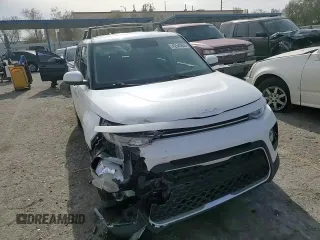 2022 Kia Soul LX with VIN KNDJ23AU2N7834660, listed as a Copart auction lot 42540655 with 13,057 mi miles and Salvage Title. Bid and sale history available at carsss.com. Image 14.