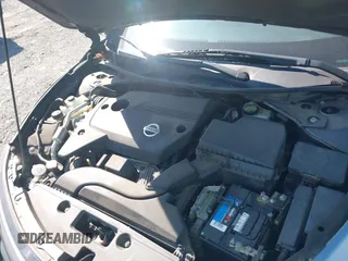 2015 Nissan Altima 2.5 S with VIN 1N4AL3AP8FC270356, listed as a IAAI auction lot 42135280 with 135,373 mi miles. Bid and sale history available at carsss.com. Image 10.