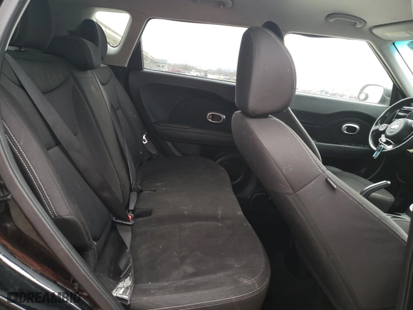 2016 Kia Soul with VIN KNDJN2A25G7339565, listed as a Copart auction lot 49832425 with 105,941 mi miles and Clean Title. Bid and sale history available at carsss.com. Image 10.