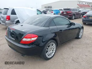 2008 Mercedes-Benz SLK-Class 3.0L with VIN WDBWK54F78F178141, listed as a IAAI auction lot 41934088 with 95,982 mi miles. Bid and sale history available at carsss.com. Image 4.