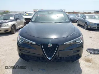 2020 Alfa Romeo Stelvio Ti z VIN ZASPAKBN8L7C95979, wystawiony jako IAAI lot #42018506 z przebiegiem 30 198 mil mil oraz . Historia ofert i sprzedaży dostępna na DreamBid. Obrazek 12.