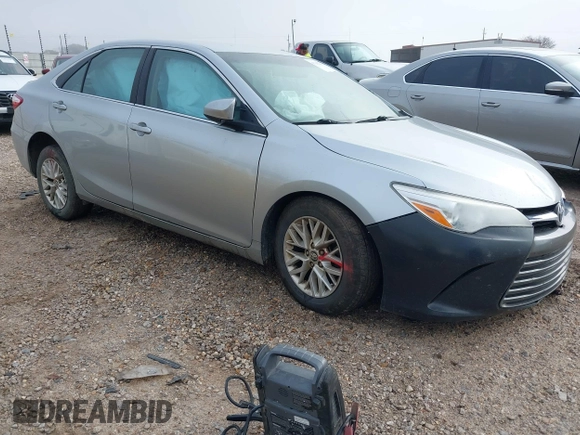 2017 Toyota Camry XLE with VIN 4T1BF1FK7HU806505, listed as a IAAI auction lot 41102232 with 283,498 mi miles. Bid and sale history available at carsss.com. Image 1.