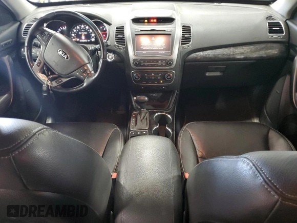 2014 Kia Sorento SX with VIN 5XYKWDA74EG543394, listed as a Copart auction lot 52903585 with 136,977 mi miles and Salvage Title. Bid and sale history available at DreamBid. Image 8.