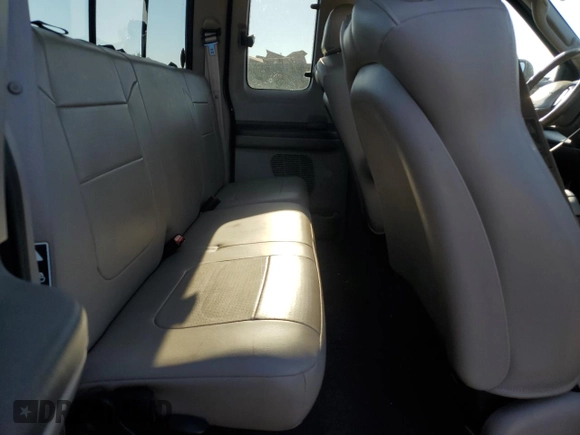 2003 Ford Super Duty F-250 XL with VIN 1FTNX21S03EB08722, listed as a Copart auction lot 75127904 with 95,623 mi miles and Salvage Title. Bid and sale history available at carsss.com. Image 10.