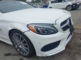 2018 Mercedes-Benz C 300 with VIN WDDWJ4JB2JF660253, listed as a IAAI auction lot 42421185 with 142,828 mi miles and . Bid and sale history available at DreamBid. Image 18.