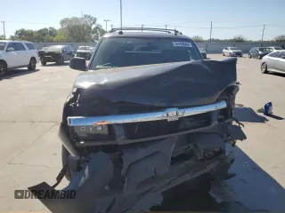 2005 Chevrolet Avalanche Z71 with VIN 3GNEK12ZX5G161600, listed as a Copart auction lot 74142544 with Not Provided miles and Non Repairable. Bid and sale history available at DreamBid. Image 5.