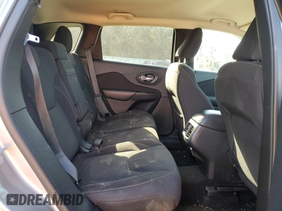 2015 Jeep Cherokee Latitude with VIN 1C4PJLCB5FW790959, listed as a Copart auction lot 47581375 with 157,139 mi miles and Salvage Title. Bid and sale history available at DreamBid. Image 12.