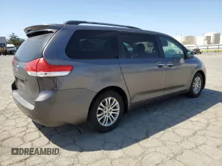 2011 Toyota Sienna XLE AAS with VIN 5TDYK3DC1BS117671, listed as a Copart auction lot 53918185 with 114,136 mi miles and Salvage Title. Bid and sale history available at carsss.com. Image 3.