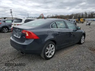 2016 Volvo S60 T5 Drive-E Premier z VIN YV126MFK9G2406956, wystawiony jako Copart lot #53336155 z przebiegiem 147 915 mil mil oraz Czysty tytuł • Clean title. Historia ofert i sprzedaży dostępna na DreamBid. Obrazek 3.
