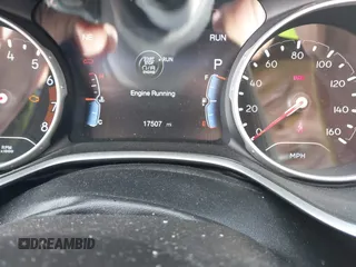 2020 Jeep Compass Sport с VIN 3C4NJCAB2LT219828, выставлен на аукционе IAAI как лот 42315203 с пробегом 17 507 миль миль и . История ставок и продаж доступна на DreamBid. Изображение 7.