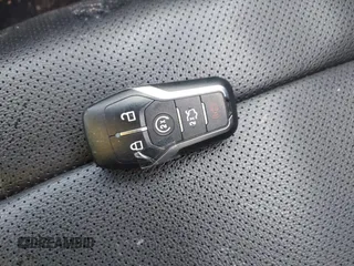 2022 Ford Mustang EcoBoost z VIN 1FATP8UH3N5104005, wystawiony jako IAAI lot #41389346 z przebiegiem 54 979 mil mil oraz . Historia ofert i sprzedaży dostępna na DreamBid. Obrazek 11.