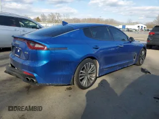 2018 Kia Stinger Premium with VIN KNAE25LA8J6021241, listed as a Copart auction lot 42581885 with 95,339 mi miles and Salvage Title. Bid and sale history available at carsss.com. Image 3.
