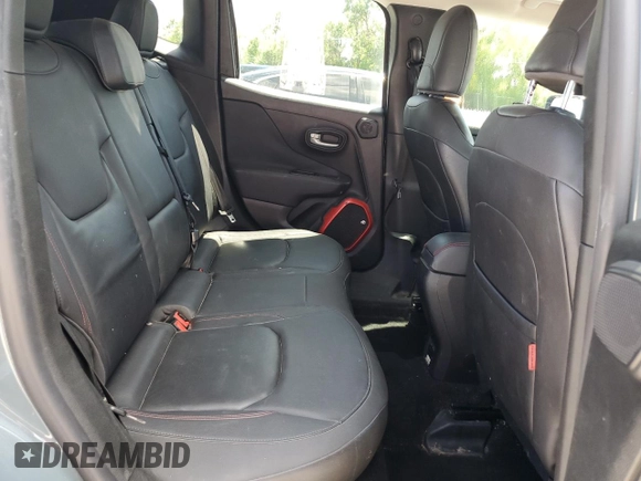2016 Jeep Renegade Trailhawk with VIN ZACCJBCT7GPD39077, listed as a Copart auction lot 61267375 with 175,784 mi miles and Salvage title. Bid and sale history available at DreamBid. Image 10.