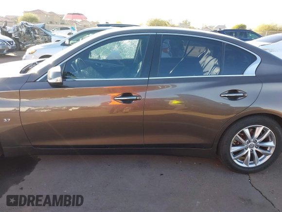 2015 Infiniti Q50 Premium with VIN JN1BV7AP8FM351418, listed as a IAAI auction lot 41488091 with 151,421 mi miles. Bid and sale history available at carsss.com. Image 15.