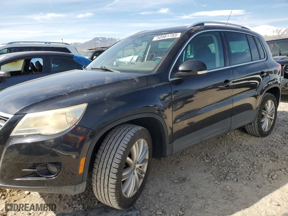 2009 Volkswagen Tiguan S with VIN WVGAV75N19W538828, listed as a Copart auction lot 50981785 with 146,827 mi miles and Salvage Title. Bid and sale history available at carsss.com. Image 1.