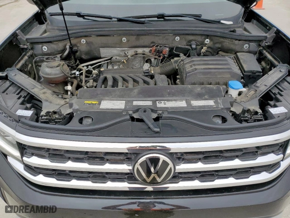 2021 Volkswagen Atlas 3.6L V6 SEL with VIN 1V2BR2CA2MC500839, listed as a Copart auction lot 48230795 with 39,398 mi miles and Salvage Title. Bid and sale history available at carsss.com. Image 12.