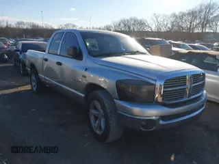 2008 Dodge 1500 SLT with VIN 1D7HA18228J135407, listed as a IAAI auction lot 41338559 with 234,794 mi miles. Bid and sale history available at carsss.com. Image 1.