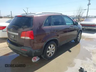 2012 Kia Sorento LX with VIN 5XYKT4A29CG224681, listed as a IAAI auction lot 41787906 with 240,265 mi miles. Bid and sale history available at carsss.com. Image 4.