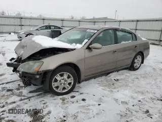 2005 Nissan Altima S z VIN 1N4AL11D35C161859, wystawiony jako Copart lot #45567395 z przebiegiem 198 541 mil mil oraz Szkoda całkowita • Salvage title. Historia ofert i sprzedaży dostępna na DreamBid. Obrazek 1.