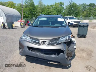 2015 Toyota RAV4 LE with VIN JTMBFREV9FD117691, listed as a IAAI auction lot 42429598 with 132,752 mi miles and . Bid and sale history available at DreamBid. Image 12.