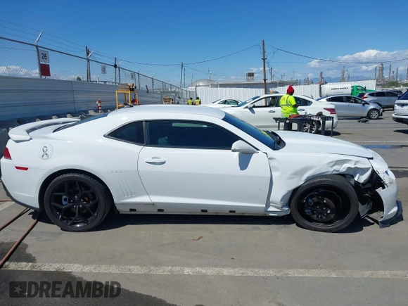 2014 Chevrolet Camaro LT with VIN 2G1FB1E35E9179767, listed as a IAAI auction lot 41925879 with 35,272 mi miles. Bid and sale history available at carsss.com. Image 13.