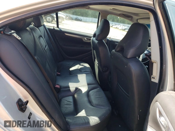 2008 Volvo S60 2.5T with VIN YV1RS592982681305, listed as a Copart auction lot 68937234 with 0 mi miles and Salvage Title. Bid and sale history available at carsss.com. Image 10.