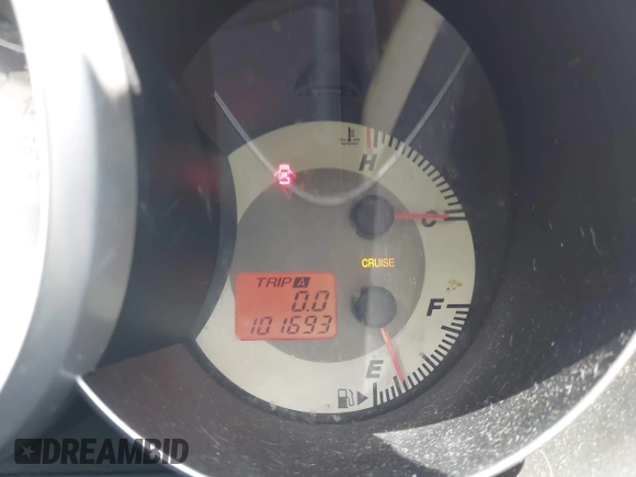 2007 Mazda 3 i Sport with VIN JM1BK32F271707045, listed as a IAAI auction lot 42166852 with 101,693 mi miles. Bid and sale history available at carsss.com. Image 7.